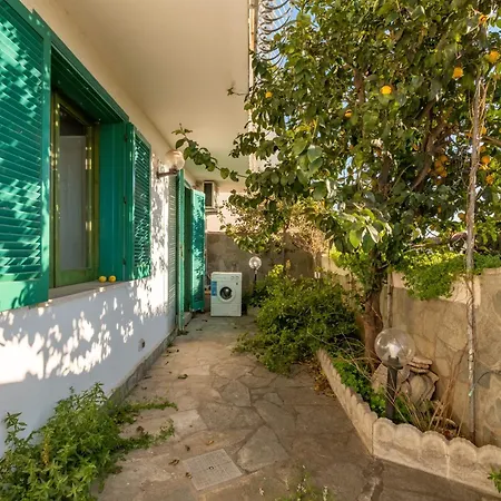 Frida's Holiday home *